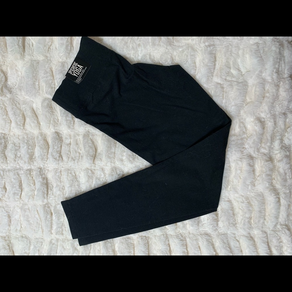 NWT VS PINK Black Leggings size Medium